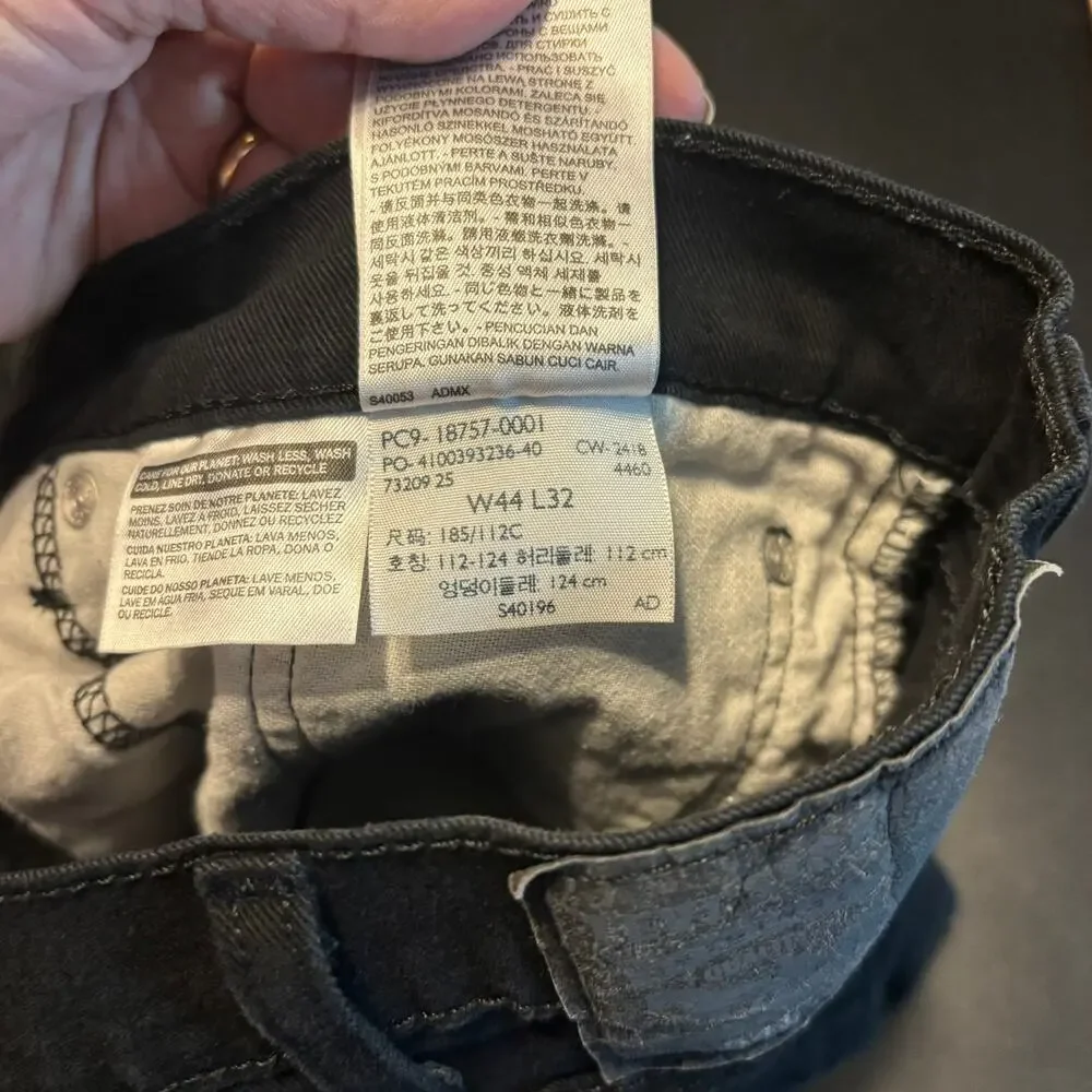 Levi’s 541 Athletic Fit Jeans Black W44 L32 Stretch Denim Men’s Casual Pants